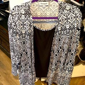 Serengeti 1-piece tunic with tank and jacket. Black and white. Size 3x